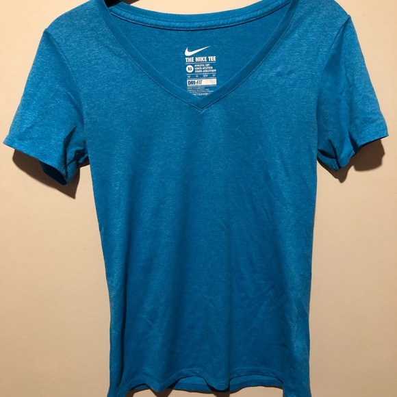 Nike Dri-Fit Tee - Picture 1 of 2